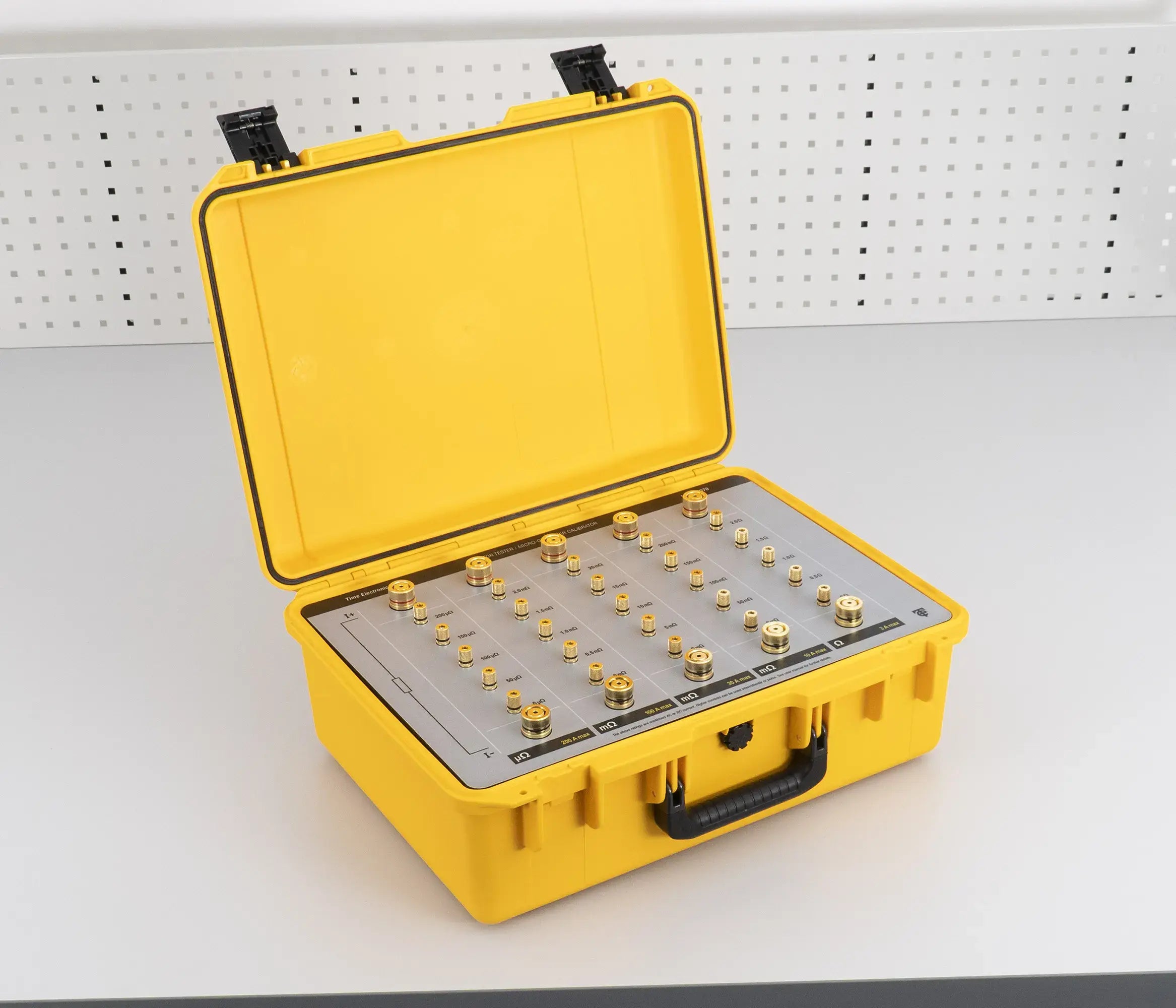 5070 Micro-Ohmmeter Calibrator